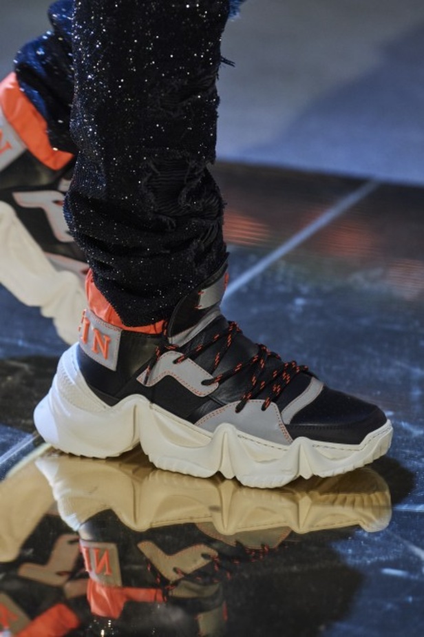 مجموعة الالبسة الجاهزة لـ PHILIPP PLEIN خريف وشتاء 2020-2021