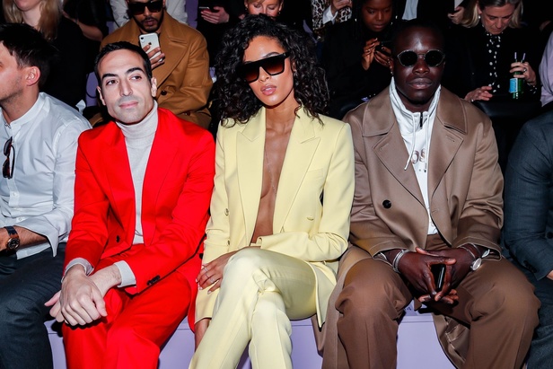 عرض مجموعة BOSS FW20 