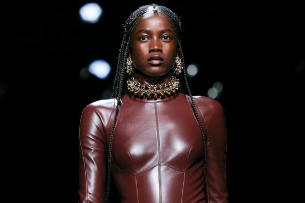 مجموعة Mugler لموسم خريف وشتاء 2020-2021