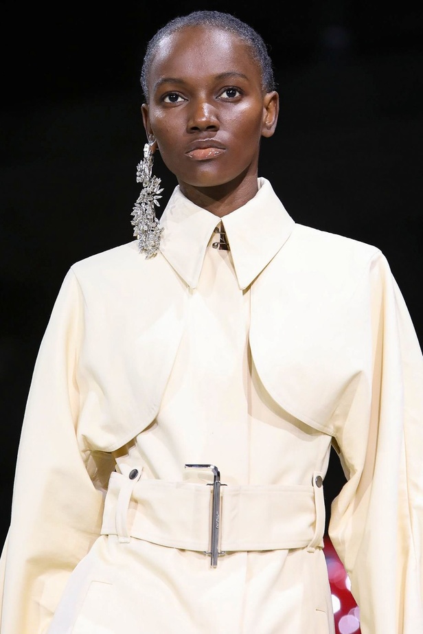 مجموعة Off White لموسم خريف وشتاء 2020-2021