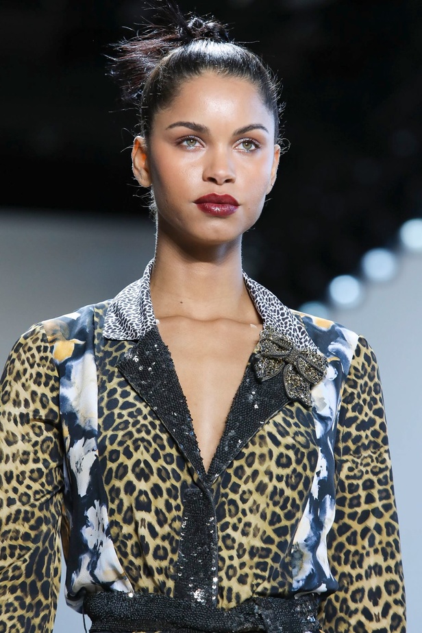 عرض ازياء BADGLEY MISCHKA في اسبوع الموضة في نيويورك 2020 لموسم الخريف والشتاء