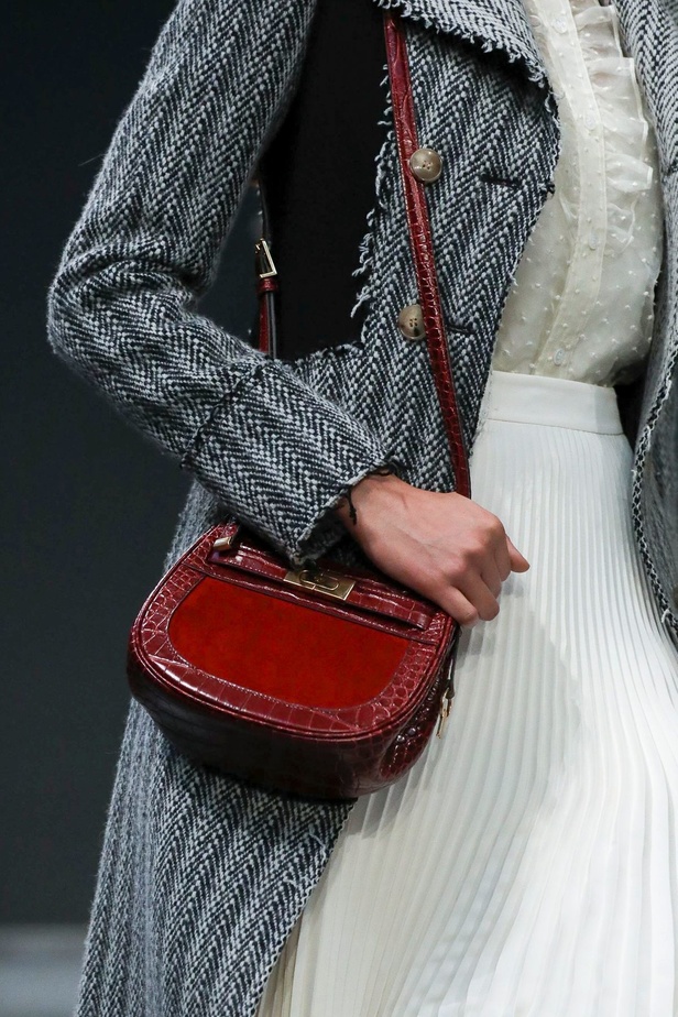 اكسسوارات TORY BURCH الفاخرة من اسبوع الموضة في نيويورك 2020