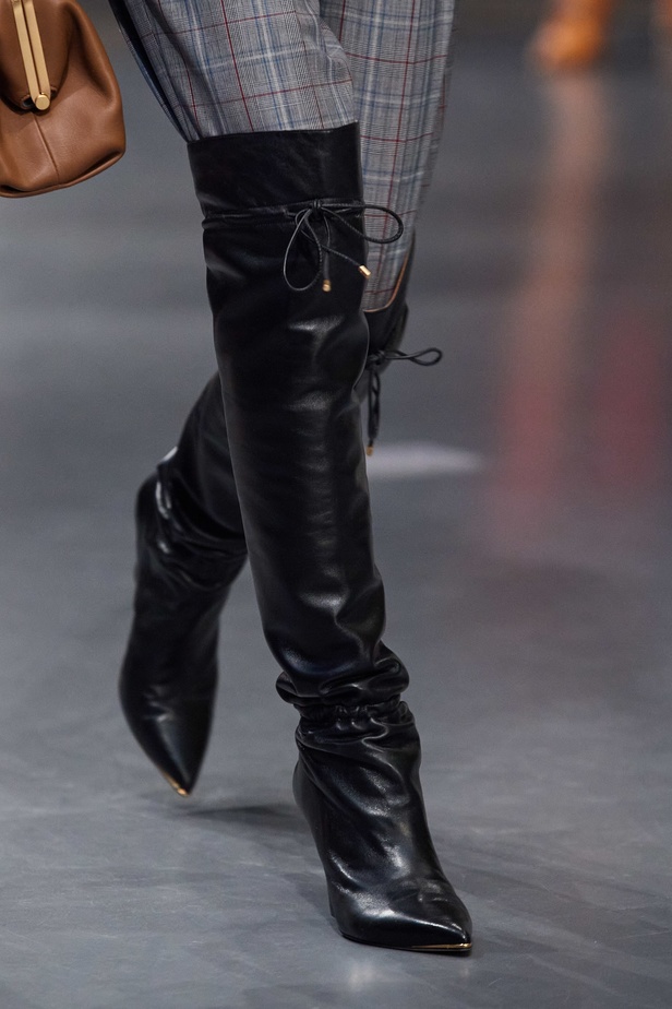 اكسسوارات TORY BURCH الفاخرة من اسبوع الموضة في نيويورك 2020