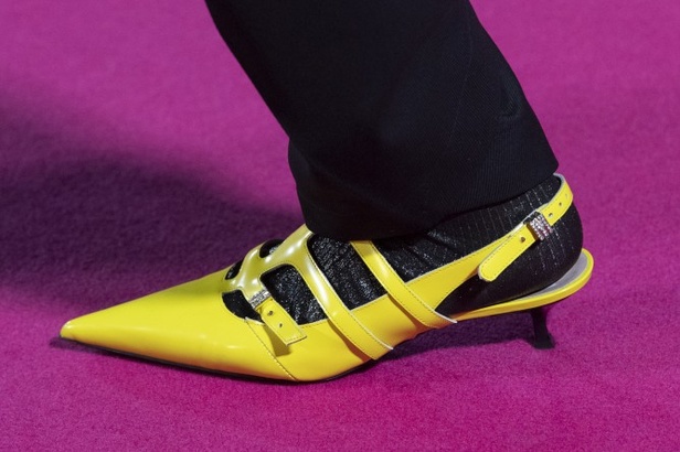 مجموعة الالبسة الجاهزة من  MSGMلخريف وشتاء 2020-2021