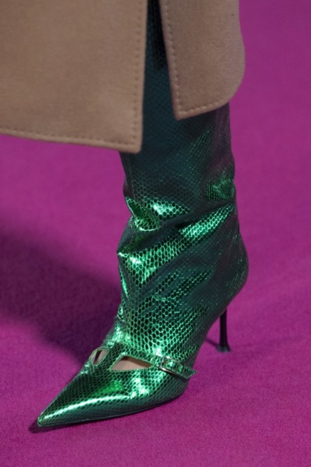 مجموعة الالبسة الجاهزة من  MSGMلخريف وشتاء 2020-2021