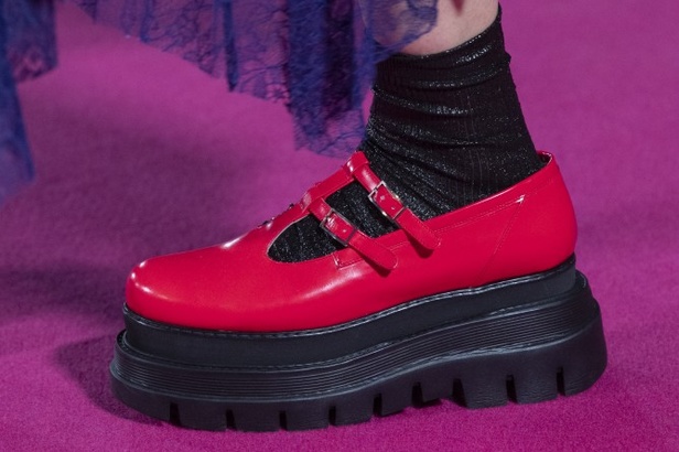 مجموعة الالبسة الجاهزة من  MSGMلخريف وشتاء 2020-2021