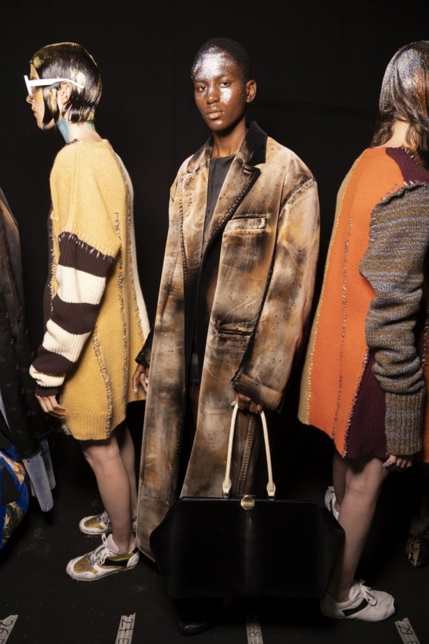 خطوط تجريدية في عرض مجموعة Marni FW20