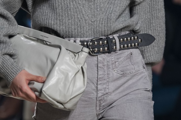 ازياء Isabel Marant لخريف وشتاء 2020 خلال اسبوع الموضة في باريس