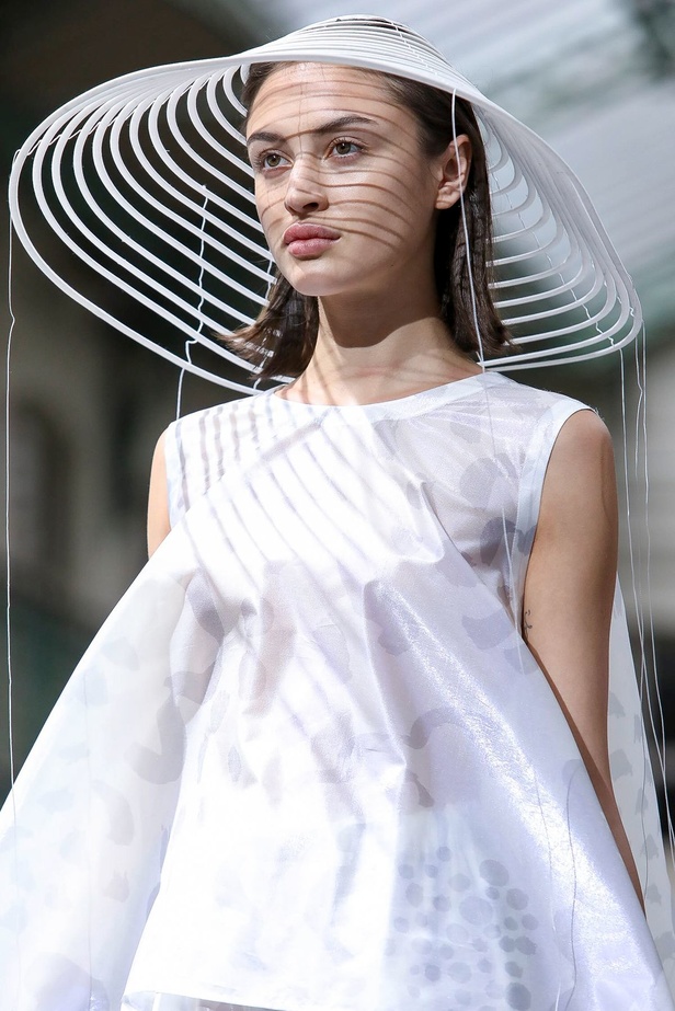 مجموعة Issey Miyake لموسم خريف وشتاء 2020-2021