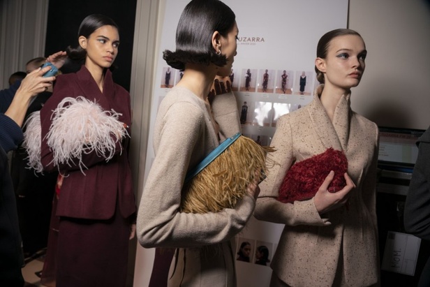 عرض أزياء Altuzarra خلال اسبوع الموضة في باريس لخريف وشتاء 2020-2021