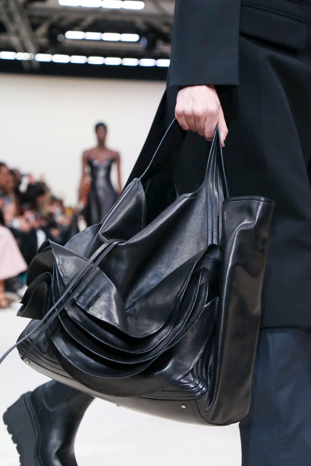 مجموعة Valentino لموسم خريف وشتاء 2020