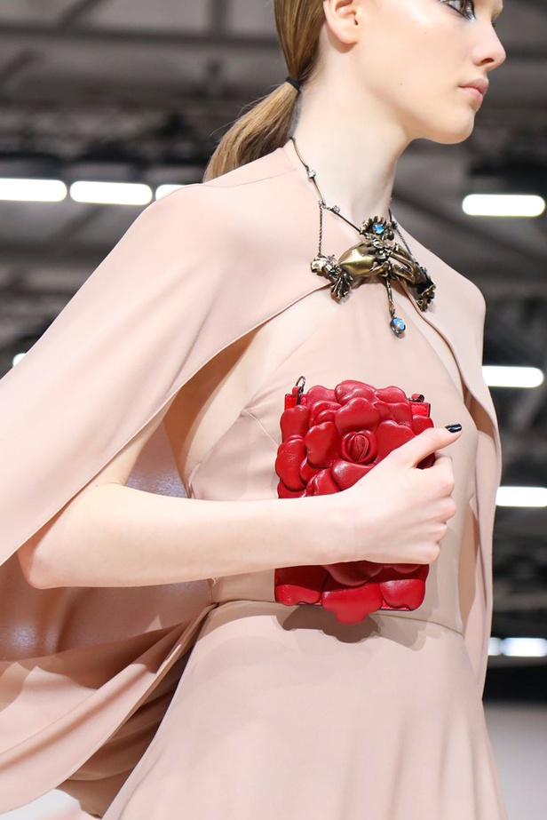 مجموعة Valentino لموسم خريف وشتاء 2020