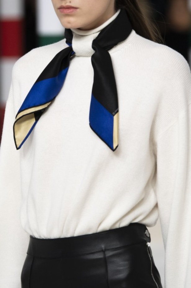 عرض أزياء Hermes لخريف وشتاء 2020-2021 خلال اسبوع الموضة في باريس