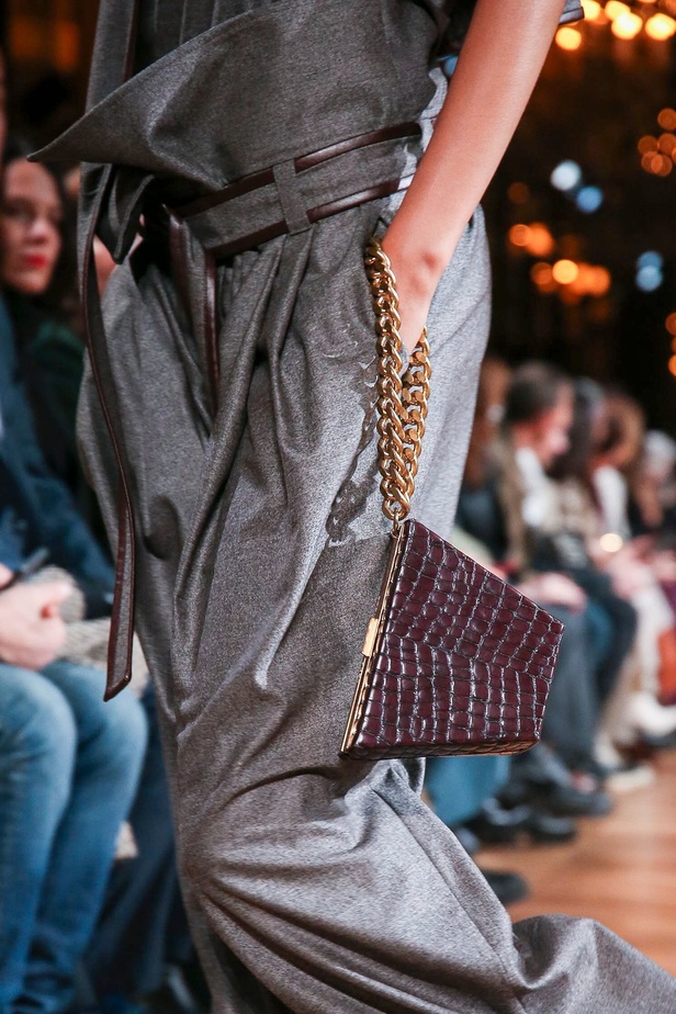 مجموعة ستيلا مكارتني لموسم خريف وشتاء 2020-2021