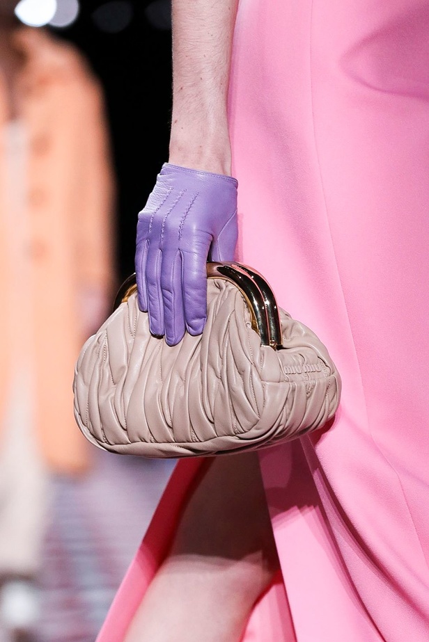 عرض أزياء دار Miu Miu لخريف وشتاء 2020-2021