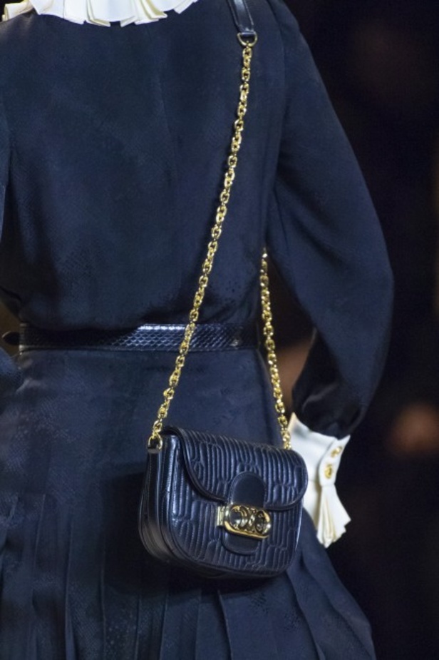 مجموعة الازياء الفاخرة من CELINE لخريف وشتاء 2020-2021