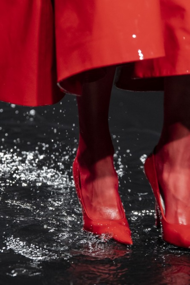 عرض ازياء Balenciaga لخريف وشتاء 2020-2021