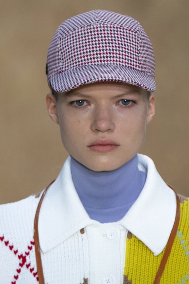 مجموعة الازياء الجاهزة من LACOSTE لخريف وشتاء 2021