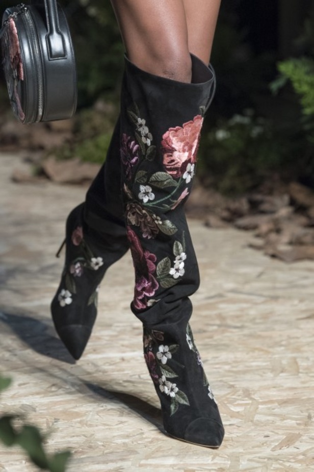 مجموعة "رالف أند روسو" Ralph & Russo لخريف وشتاء 2020 - 2021 