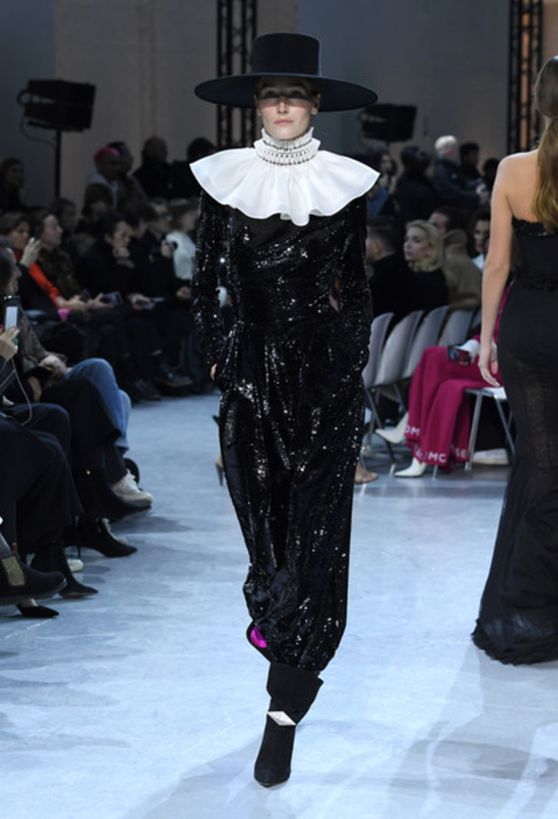 عرض مجموعة Alexandre Vauthier للازياء الراقية ربيع وصيف 2020