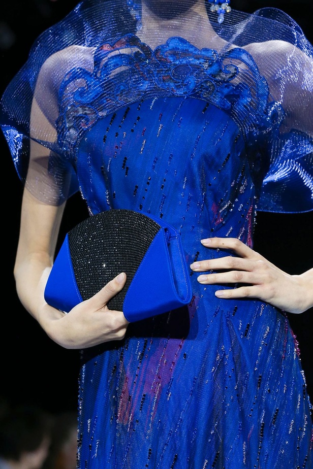 مجموعة ارماني بريفية لموسم ربيع وصيف 2020 هوت كوتور