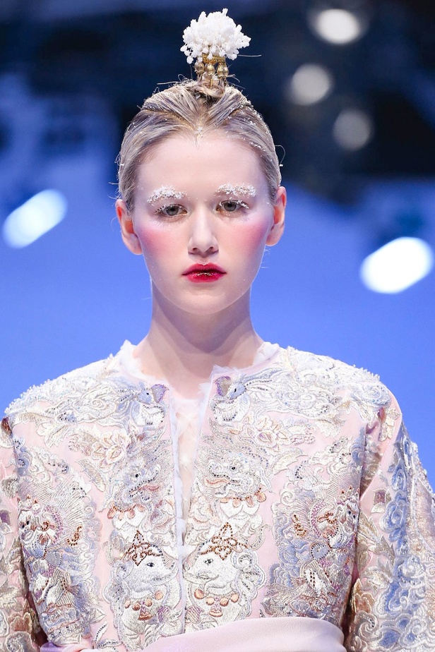 مجموعة Guo Pei للهوت كوتو لربيع وصيف 2020