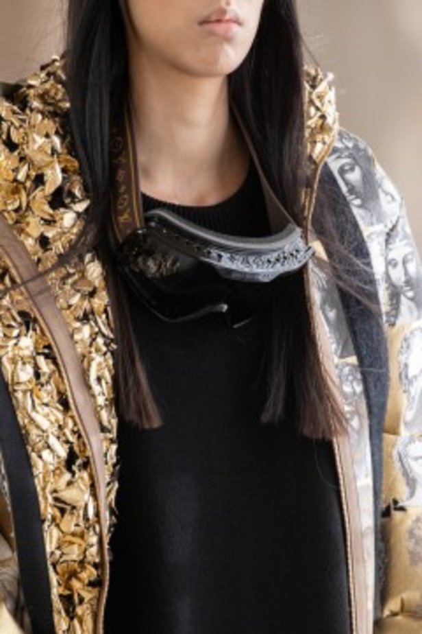 عرض أزياء Louis Vuitton لخريف وشتاء 2021-2022