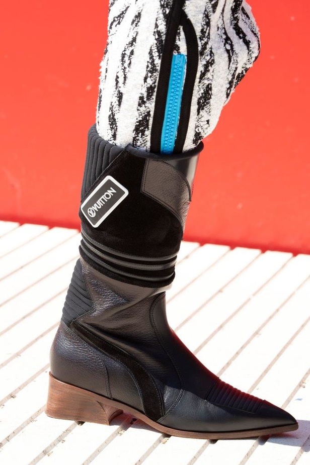 صور عرض أزياء مجموعة لويس فيتون Louis Vuitton كروزر 2022