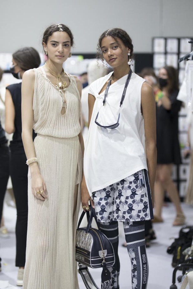 صور حصرية لـ"هي" من عرض أزياء مجموعة ديور كروز Dior Cruise 2022