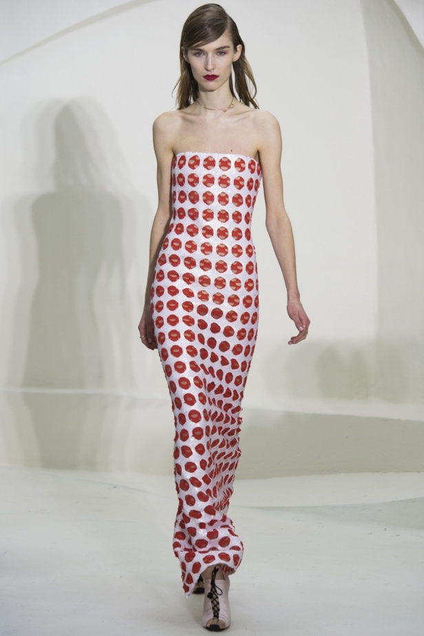 Christian Dior الـ"هوت كوتور" بمفهوم جديد