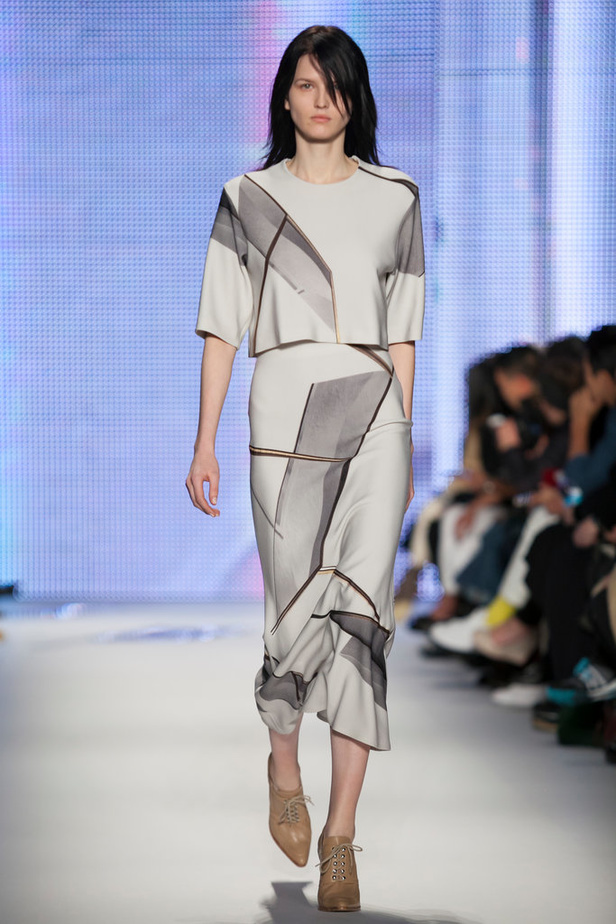 LACOSTE: أناقة لا تعرف التعب