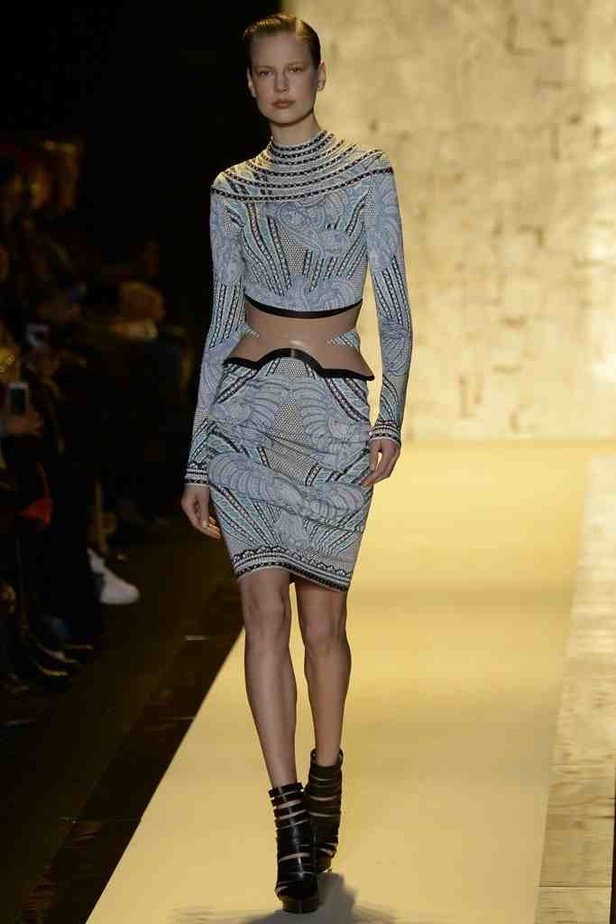 مغامرة مأمونة العواقب مع خريف Herve Leger 