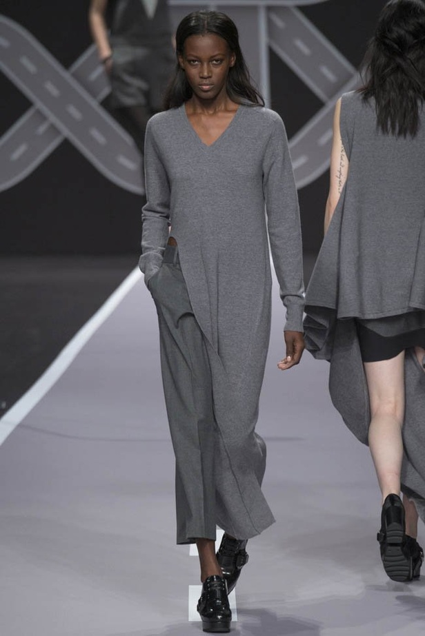 Viktor & rolf... الرمادي كما لم تشاهديه من قبل