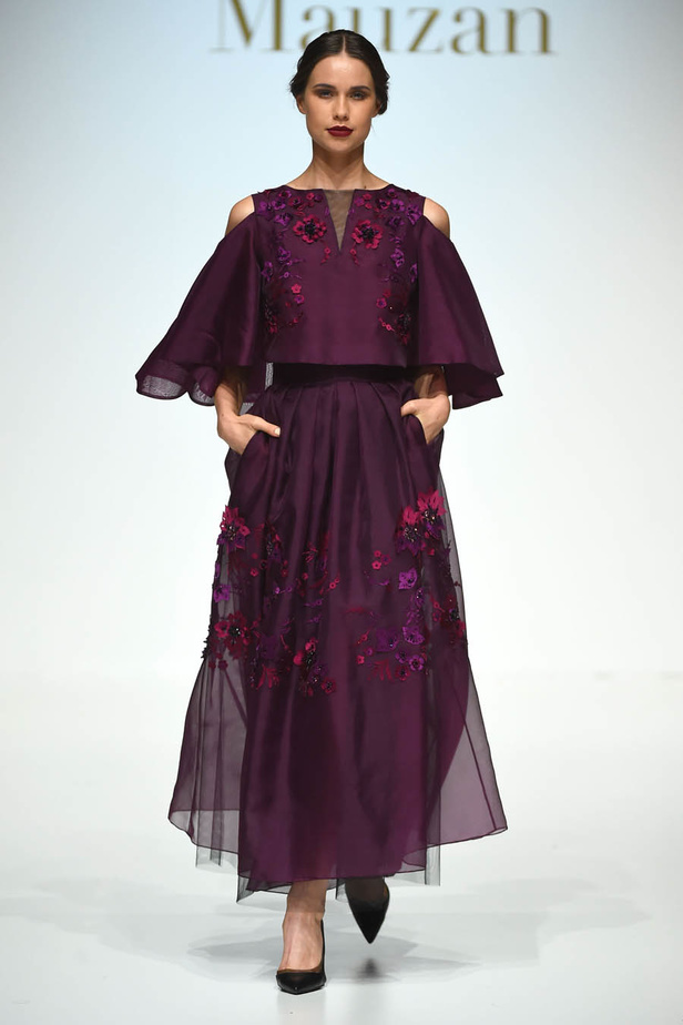 مجموعة Mauzan لسيدّة غامضة