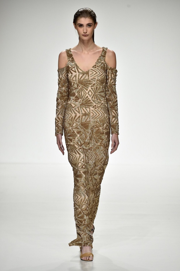 عرض ازياء ديمة عياد لربيع و صيف 2016