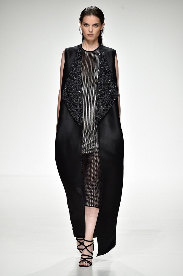 عرض ازياء ديمة عياد لربيع و صيف 2016