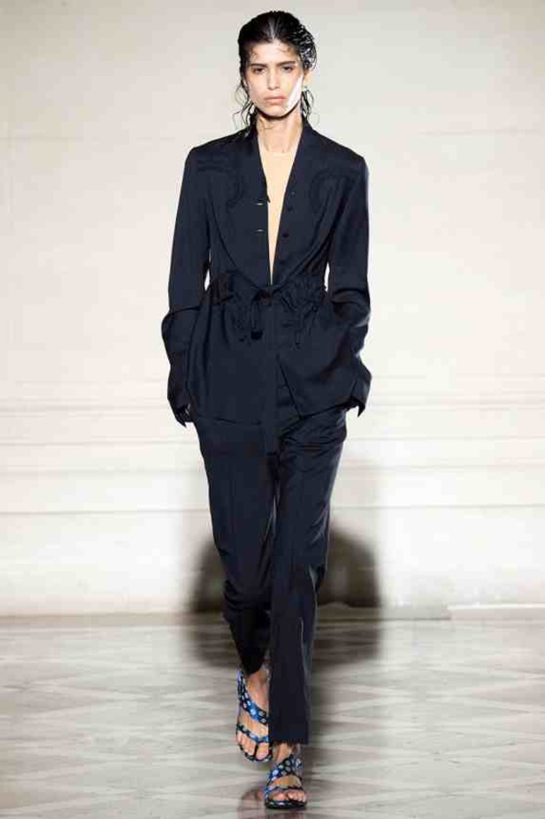 رومانسية "خائفة" فى ربيع MAISON MARTIN MARGIELA