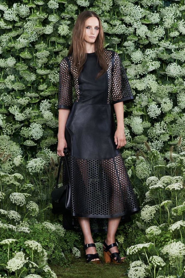 مجموعة Mulberry مناسبة للمرأة العاملة