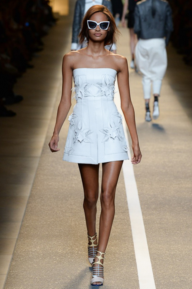 الشرق الأقصى في عيون Fendi