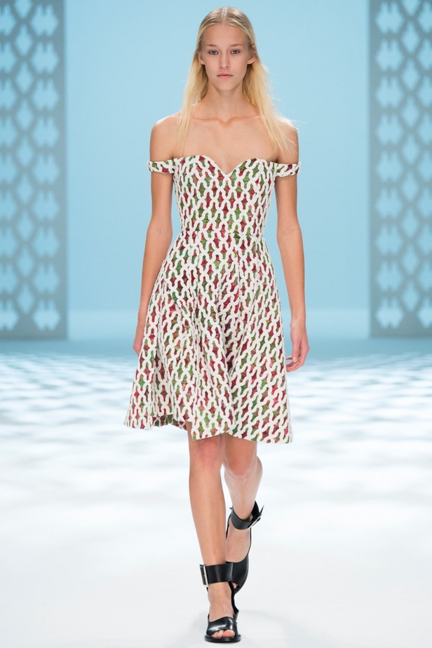 Chalayan واتقان فن البساطة