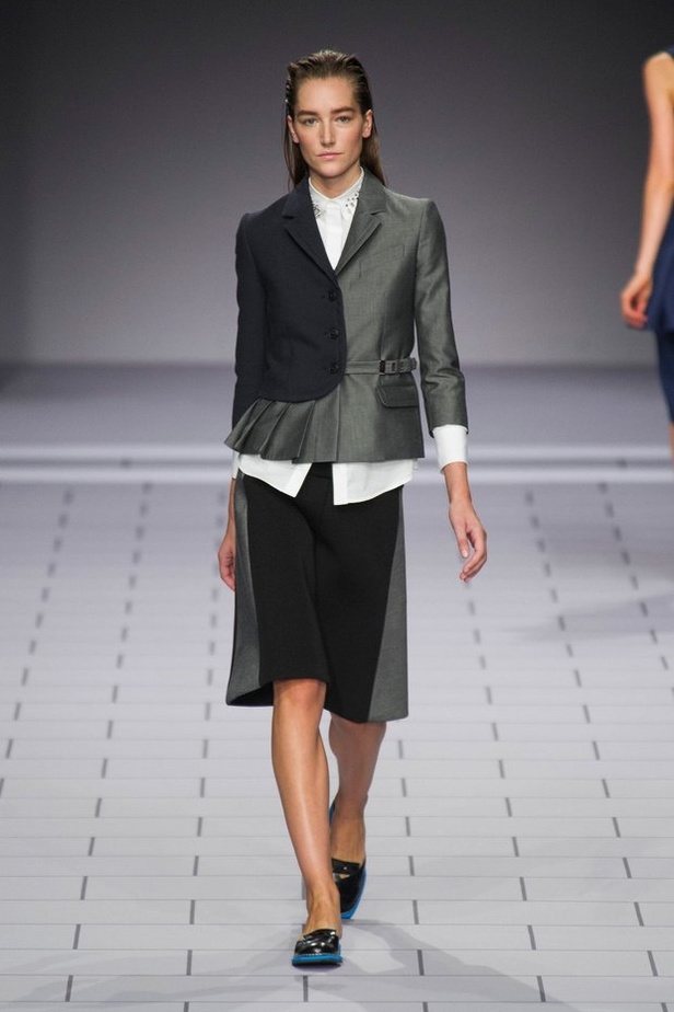 Viktor and Rolf : الزي المدرسي الكلاسيكي...