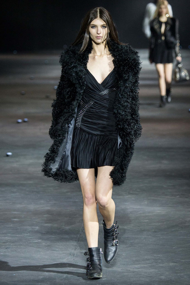 Philipp Plein يهدي مجموعته للإمرأة القوية!