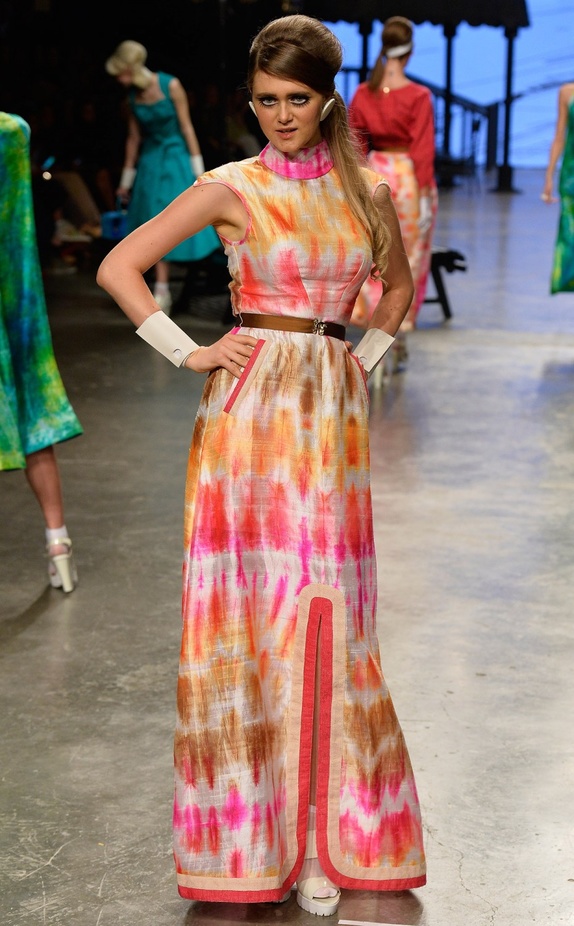 عرض ازياء Zaroon By Zareena لربيع و صيف 2016