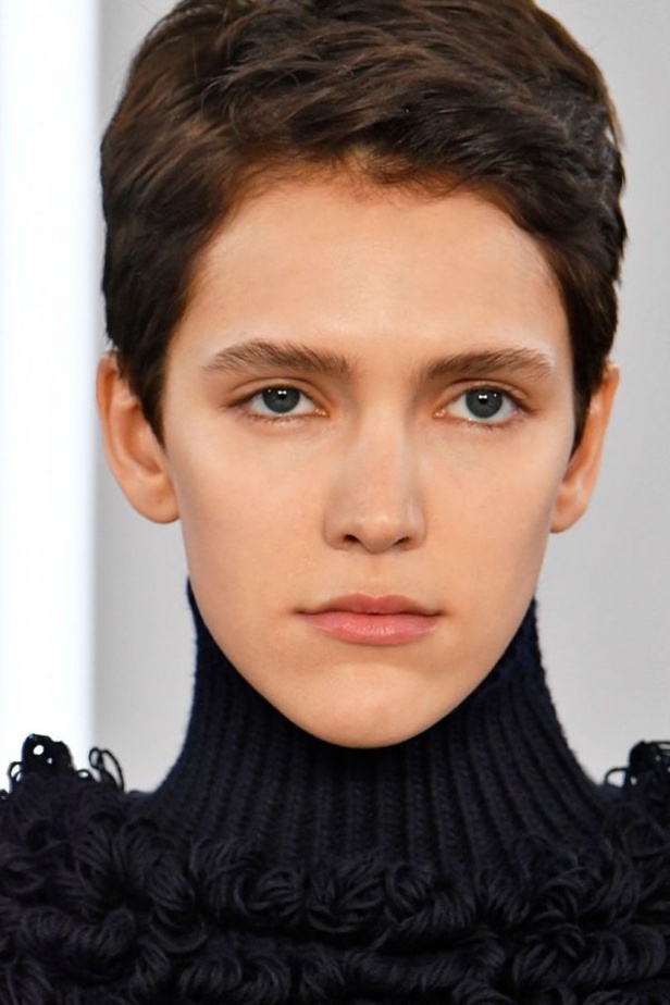  مجموعة Jasper Conran للأزياء الجاهزة لخريف ٢٠١٨!