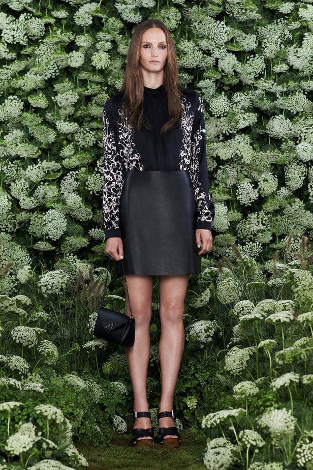 مجموعة Mulberry مناسبة للمرأة العاملة