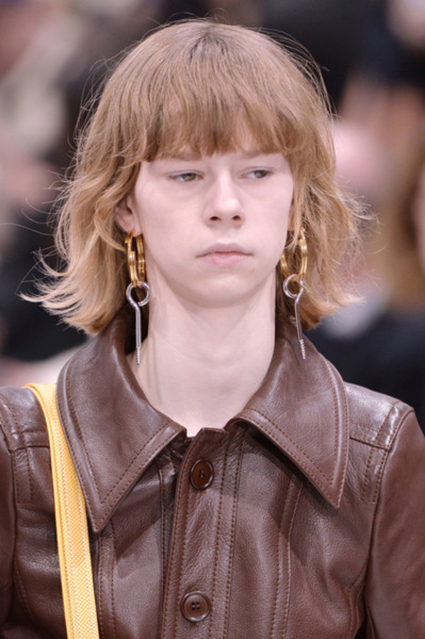 مجموعة دار "بالنسياغا" لموسم خريف وشتاء 2016-2017