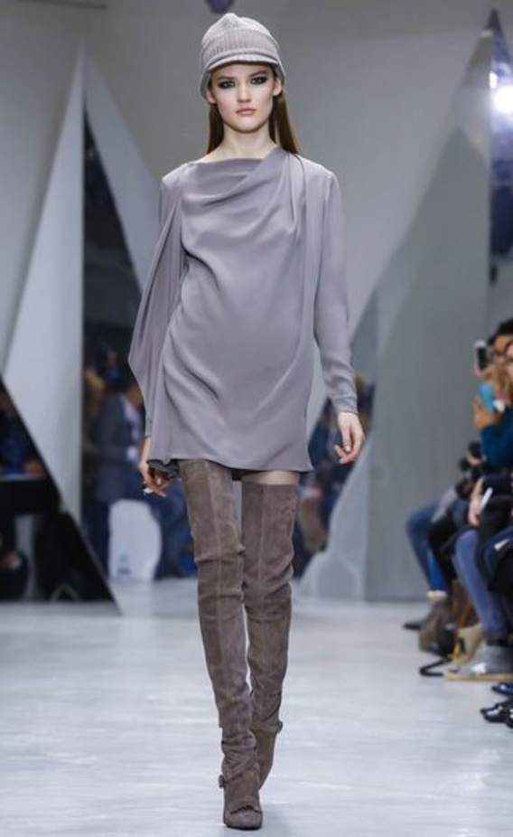 عرض Pascal Millet الأناقة في البساطة!