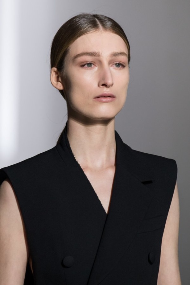 عرض أزياء Givenchy لهوت كوتو ربيع وصيف 2019 !