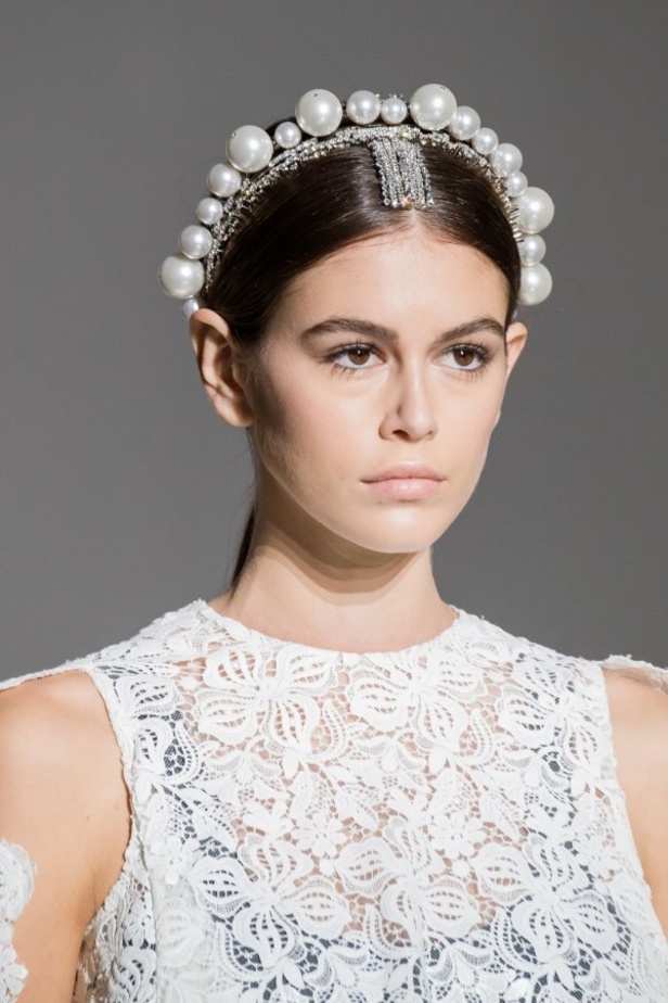 عرض أزياء Givenchy لهوت كوتو ربيع وصيف 2019 !