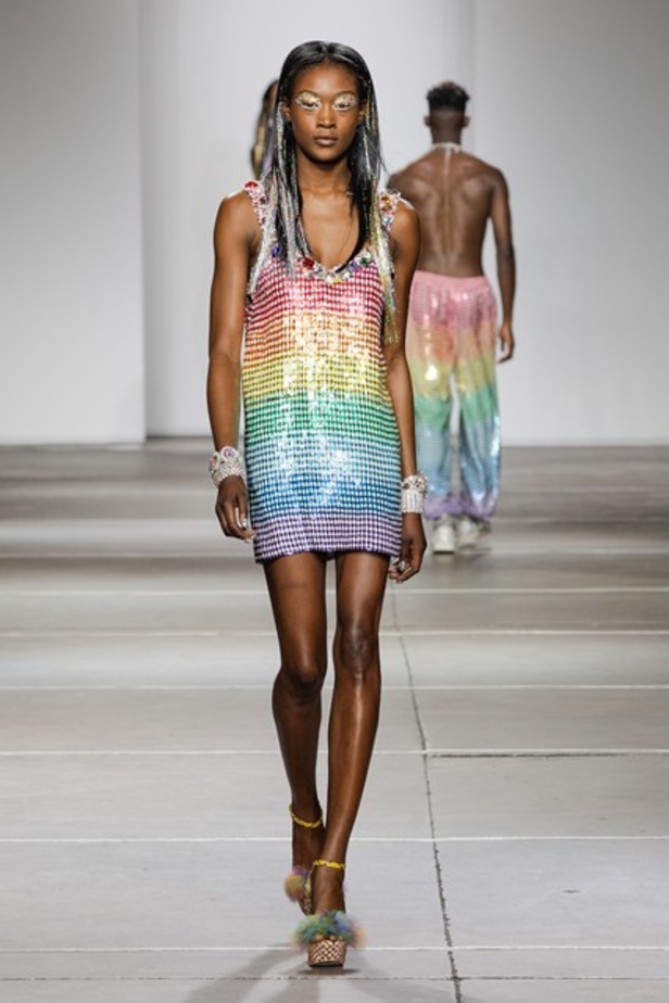 وقت الإحتفال والمرح في عرض Ashish لربيع وصيف 2015